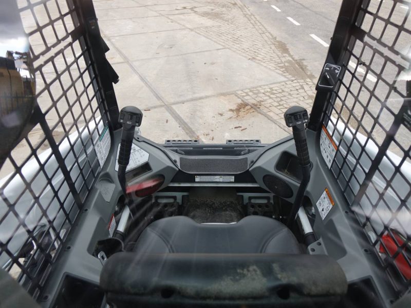 Bobcat S450 - Image 10