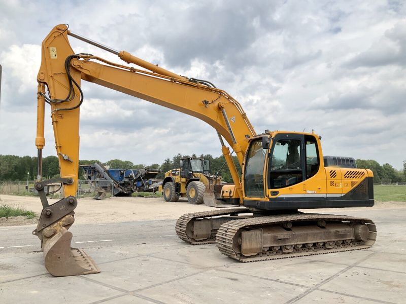 Hyundai R220LC-9A - Image 2