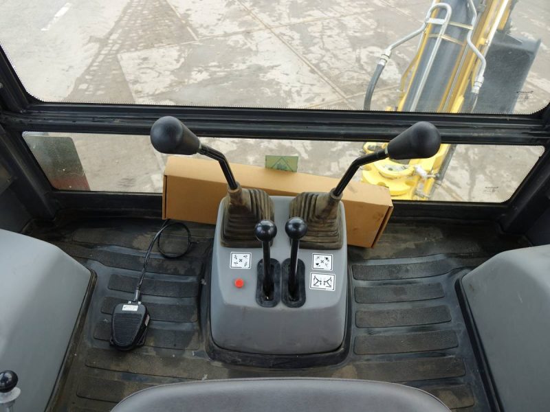 New Holland B80B - Image 3