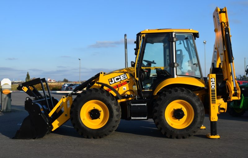 JCB 4CX PRO - Image 2