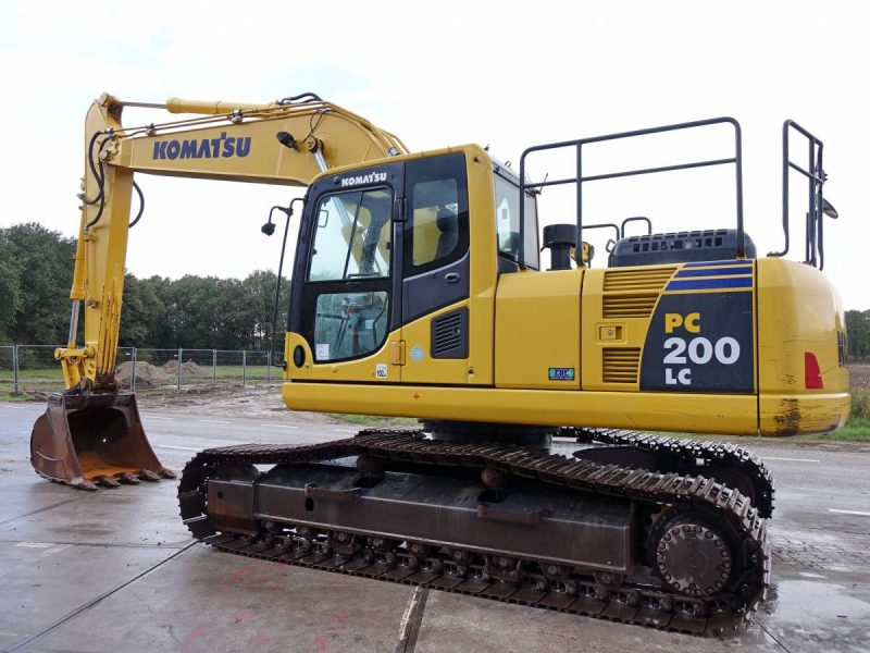 Komatsu PC200LC-8 - Image 2