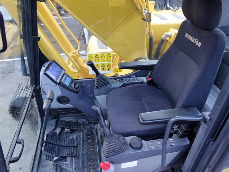 Komatsu PC200LC-8 - Image 3