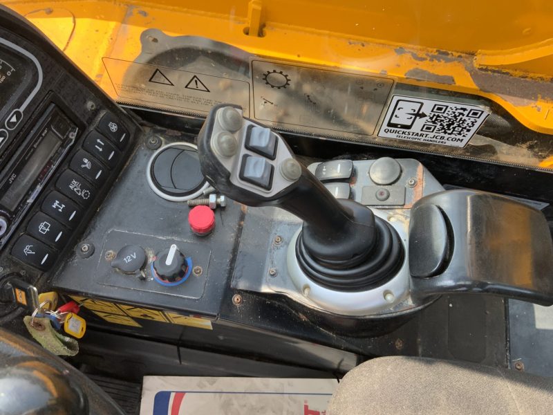2019 JCB 526-56 Agri Plus Telehandler - Image 3