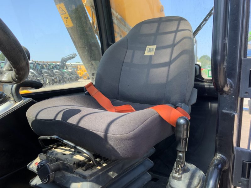 2017 JCB 540-170 Telehandler - Image 11