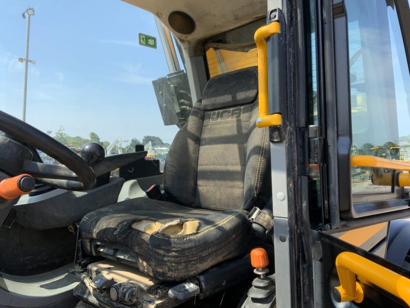 2019 JCB 536-95 Agri Super Telehandler - Image 4
