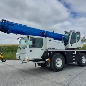 LIEBHERR 1030-2.1  35 Ton