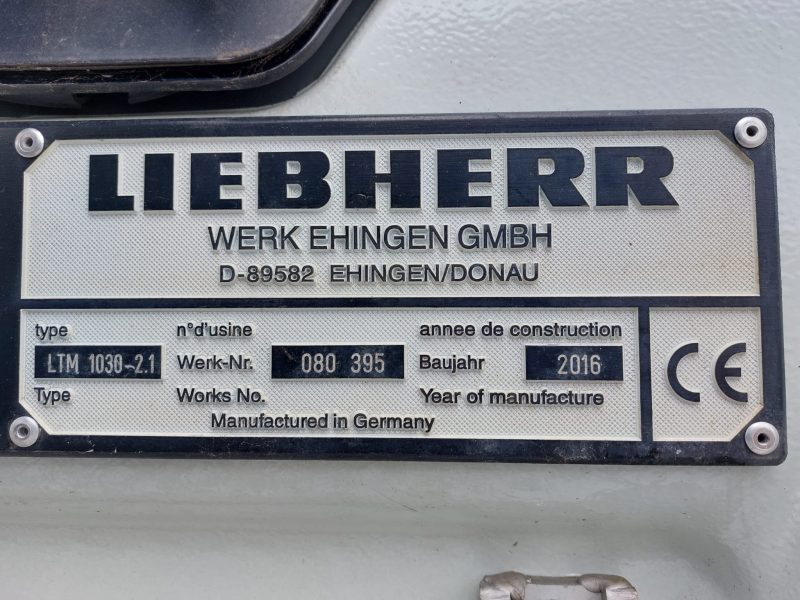 LIEBHERR 1030-2.1  35 Ton - Image 2
