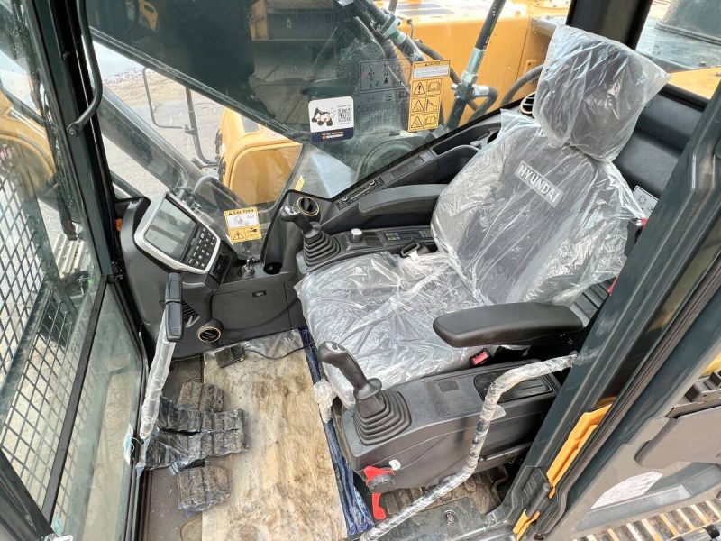 Hyundai HX360L - Image 12