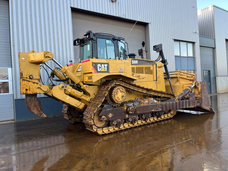 CATERPILLAR D8R - Image 13