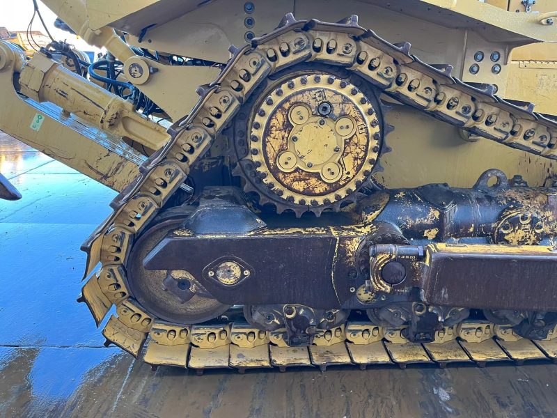CATERPILLAR D8R - Image 9