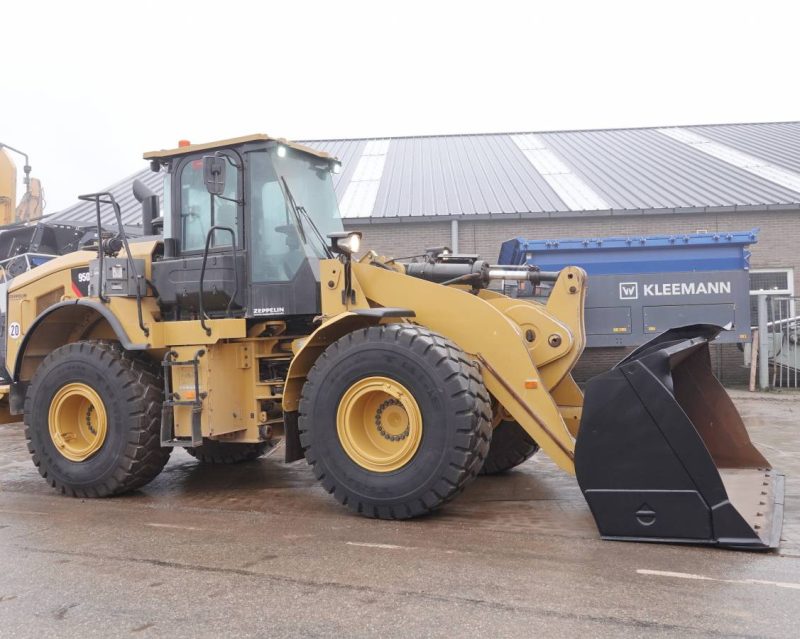 Caterpillar 950GC - Image 9
