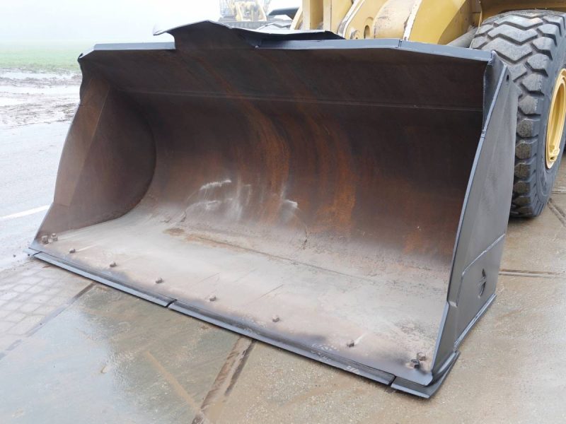 Caterpillar 950GC - Image 7