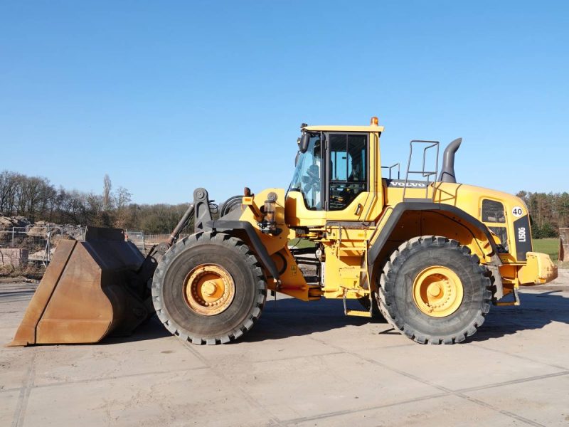 Volvo L150G   2011
