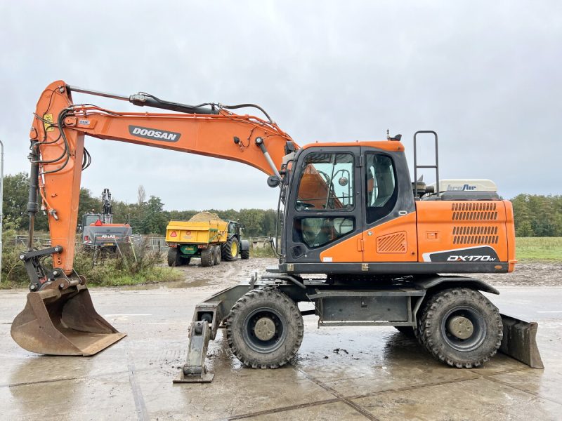 Doosan DX170W-5