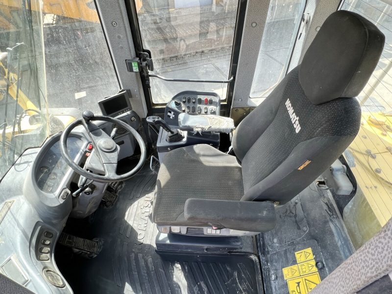 Komatsu WA380-6 - Image 2