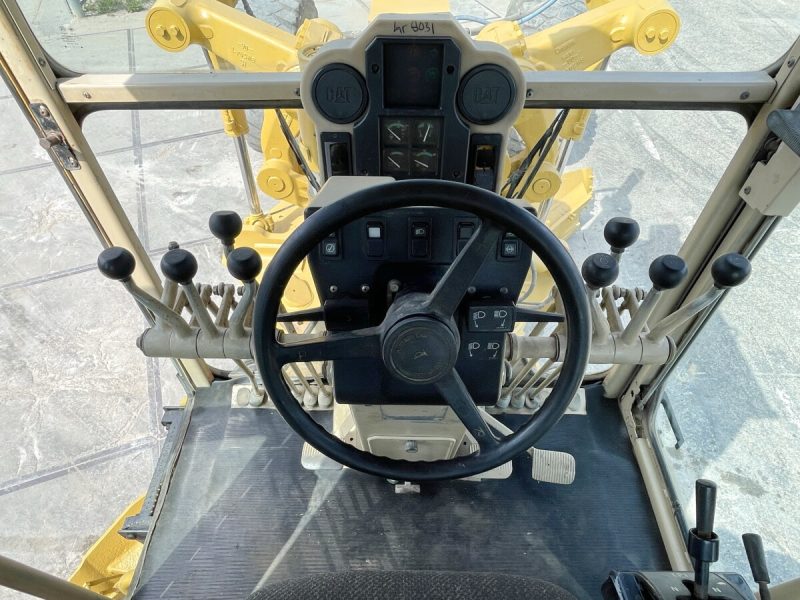 Caterpillar 16H - Image 10