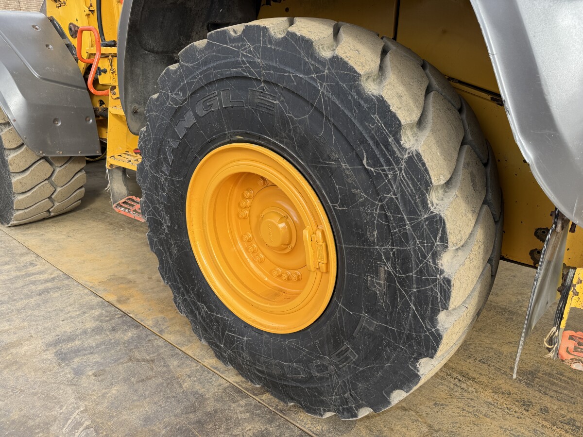 Volvo L120H - Image 3