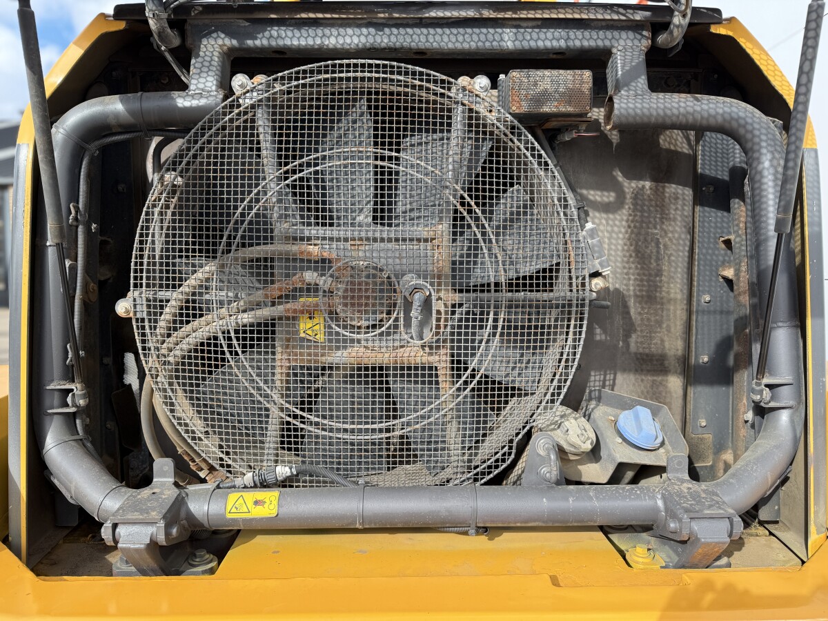 Volvo L120H - Image 2