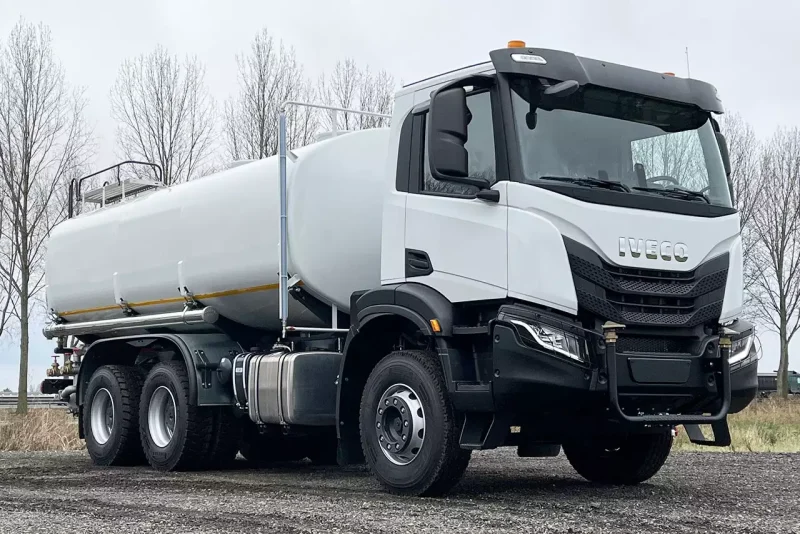 Iveco  380 6x4 Water  Truck