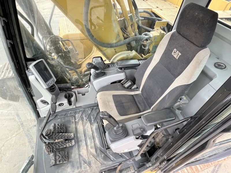 Caterpillar 330FL Used - Image 10