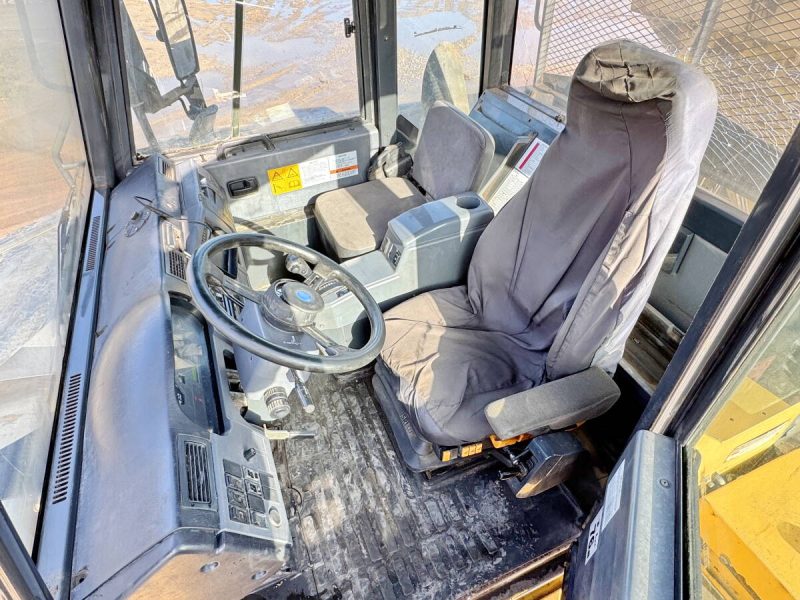 2008 Komatsu HM400-2 - Image 5