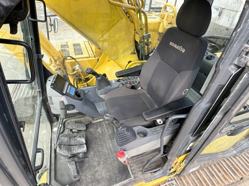 Komatsu PC360LC-11 - Image 11