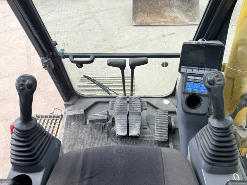 Komatsu PC360LC-11 - Image 10
