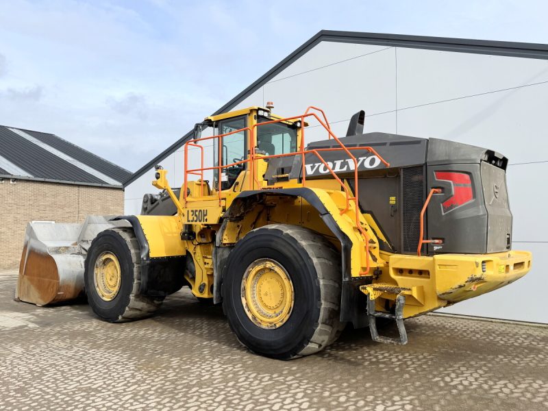 Volvo L350H 2018 - Image 9