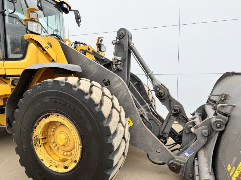 Volvo L120H 2021 - Image 6