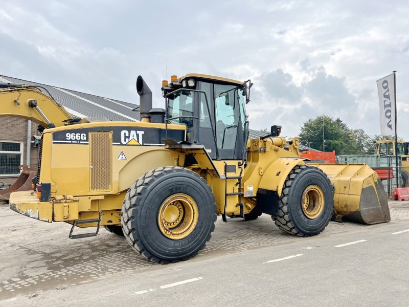 Caterpillar 966G Wheel Loader - Image 7
