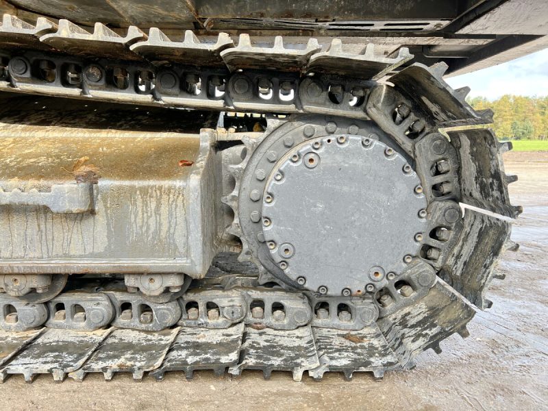 Volvo EC210D Used 2022 - Image 8