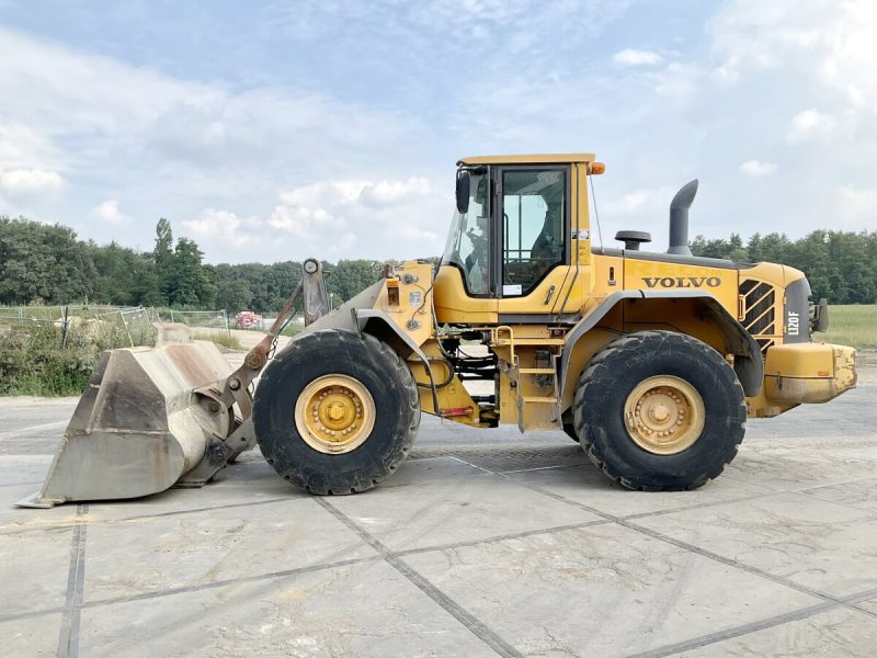 Volvo L120F Wheel Loader