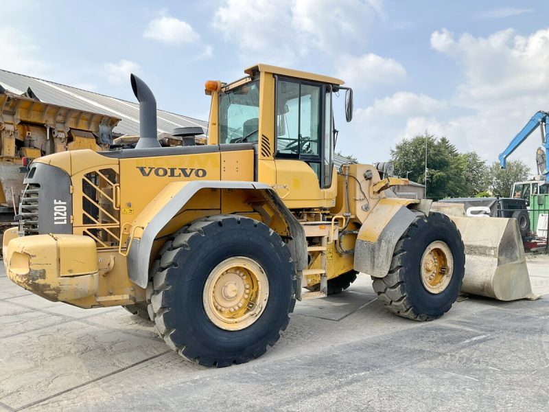 Volvo L120F Wheel Loader - Image 7