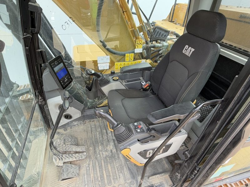 Caterpillar 330 - Image 6