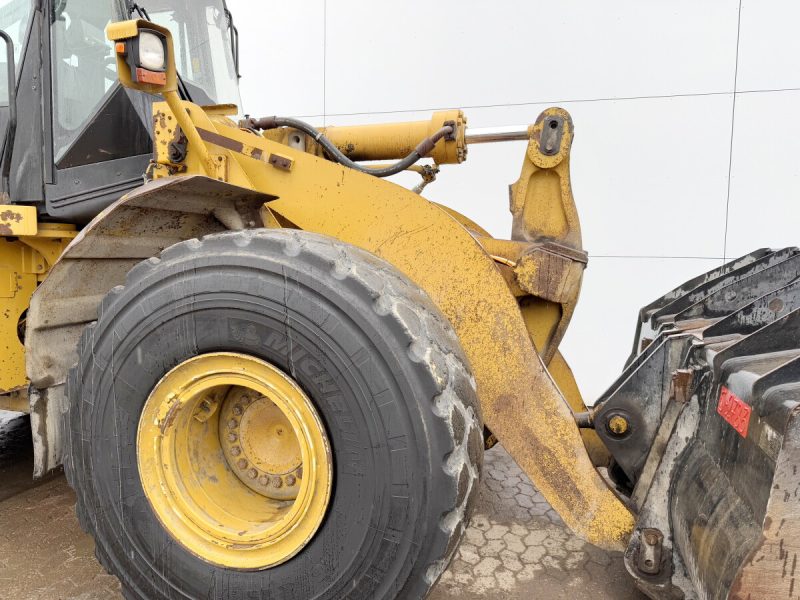 Caterpillar 966H Wheel Loader. - Image 4