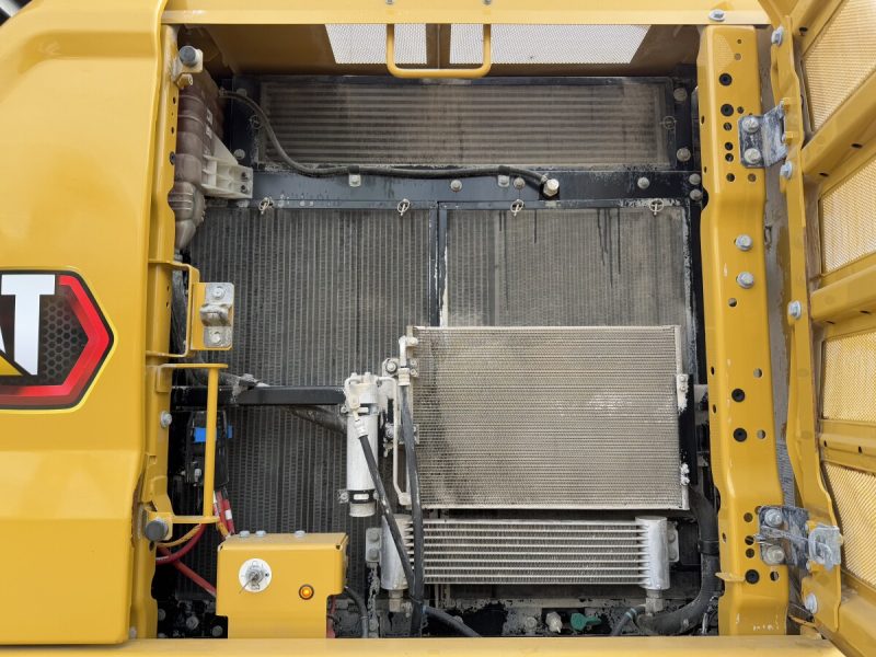 Caterpillar 330 - Image 3