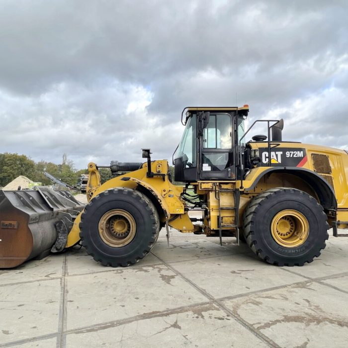 Caterpillar 972M Wheel Loader