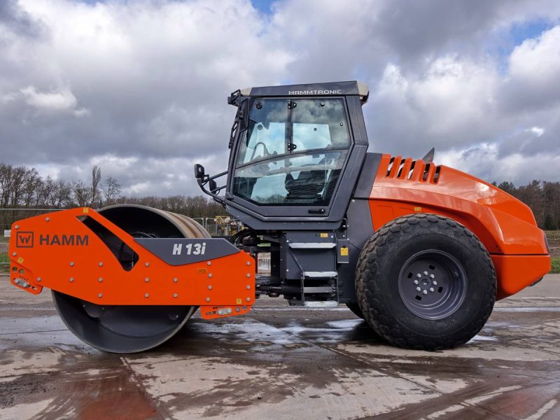 Hamm H13i