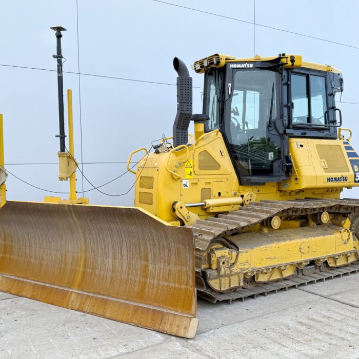 Komatsu D51EX-24