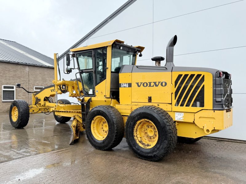 Volvo G946 AWD - Image 3