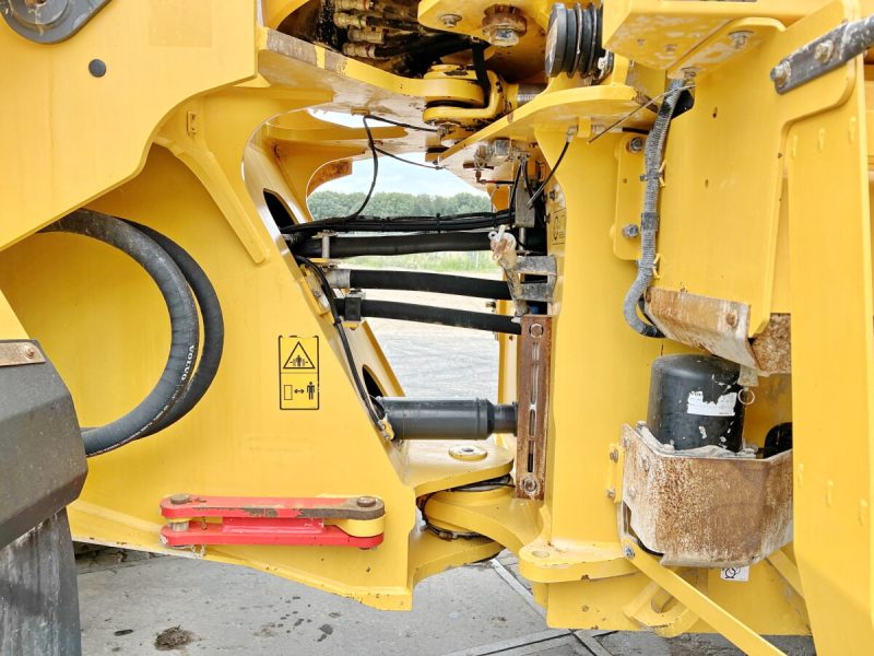Volvo L150H Wheel Loader 2020 - Image 11
