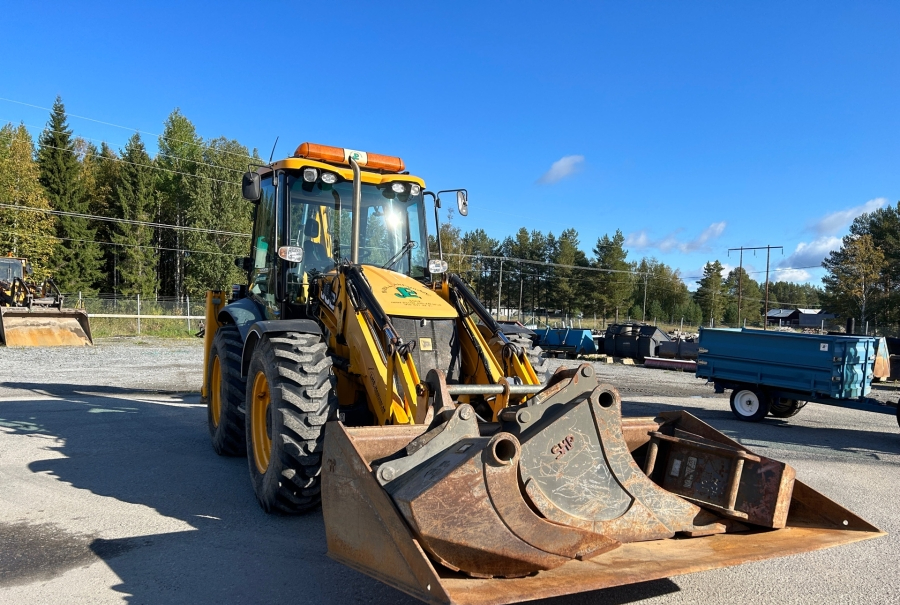 JCB 4CX Backhoe loader - Image 4