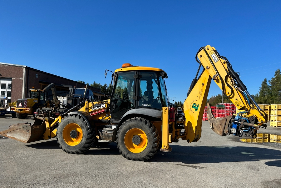 JCB 4CX Backhoe loader - Image 3